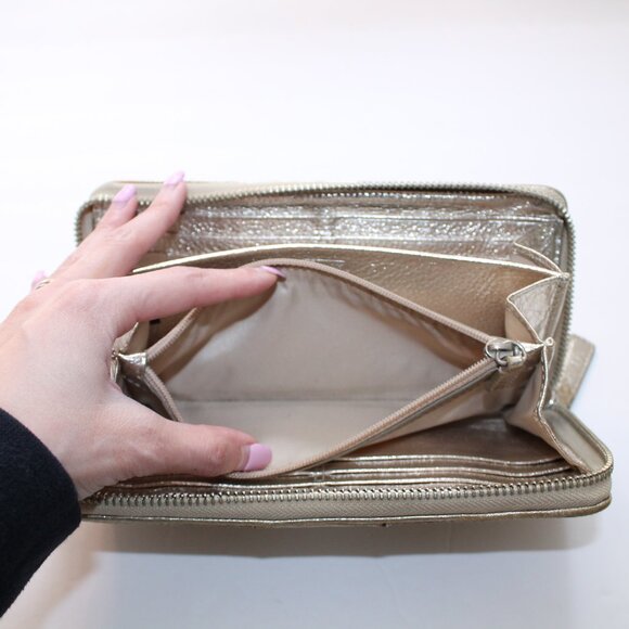 Coach Poppy PopArt C Gold Accordion Wallet - Picture 7 of 14